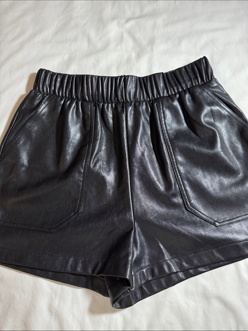 Steve Madden Black Faux Leather High-Waist Shorts Sz Small